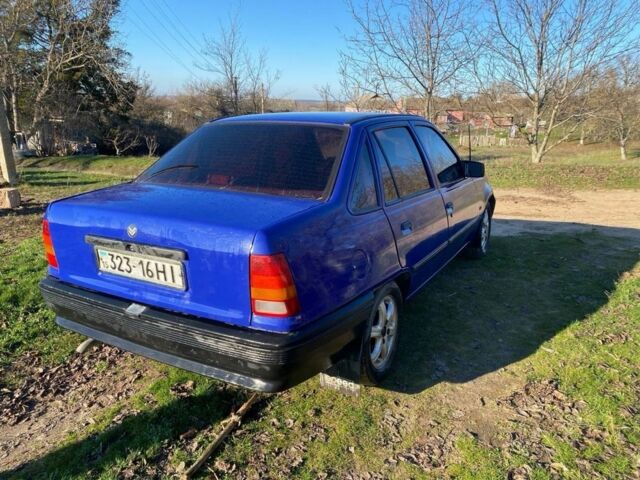 Синий Опель Кадет, объемом двигателя 0 л и пробегом 258 тыс. км за 1200 $, фото 1 на Automoto.ua