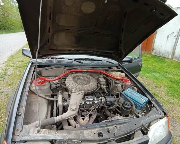 Синий Опель Кадет, объемом двигателя 1.6 л и пробегом 90 тыс. км за 1300 $, фото 6 на Automoto.ua