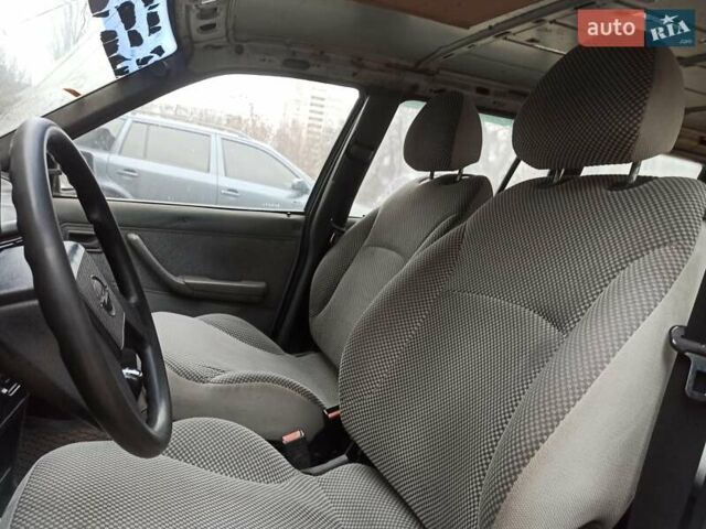 Синий Опель Кадет, объемом двигателя 1.3 л и пробегом 223 тыс. км за 1000 $, фото 8 на Automoto.ua