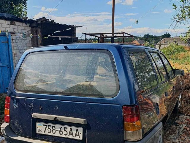 Синий Опель Кадет, объемом двигателя 0 л и пробегом 3 тыс. км за 301 $, фото 2 на Automoto.ua