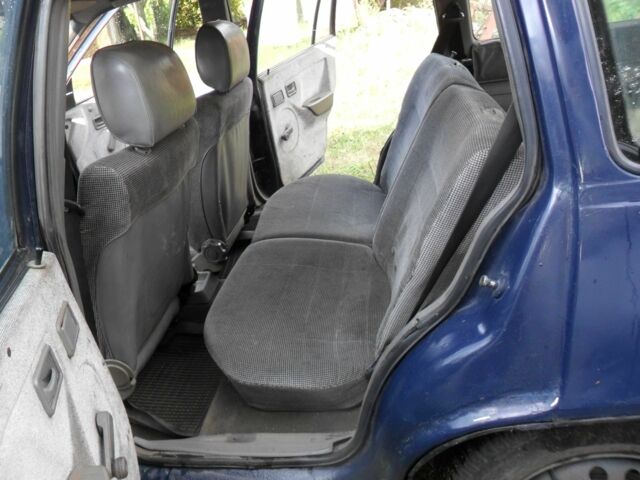 Синій Опель Кадет, об'ємом двигуна 1.6 л та пробігом 100 тис. км за 700 $, фото 6 на Automoto.ua