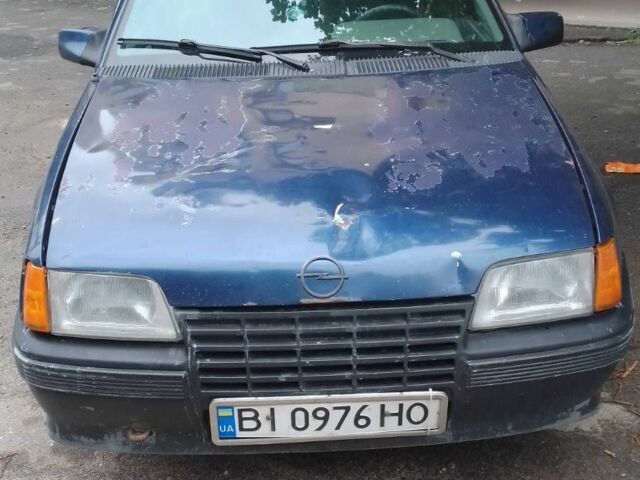 Синий Опель Кадет, объемом двигателя 1.6 л и пробегом 600 тыс. км за 1000 $, фото 6 на Automoto.ua