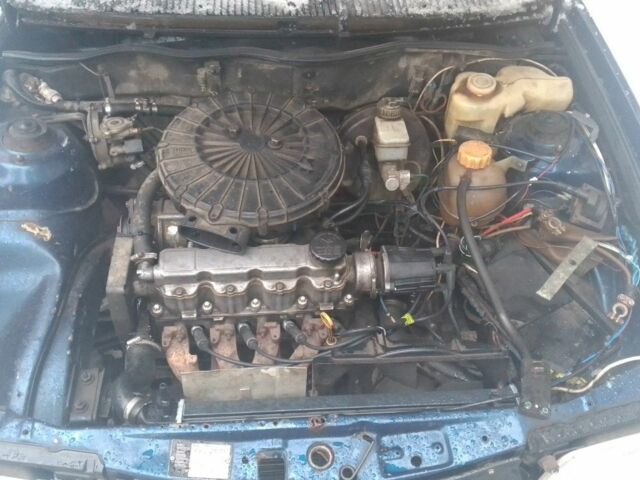 Синий Опель Кадет, объемом двигателя 1.6 л и пробегом 600 тыс. км за 1000 $, фото 1 на Automoto.ua