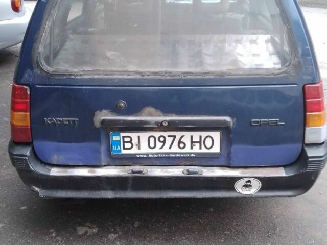 Синий Опель Кадет, объемом двигателя 1.6 л и пробегом 600 тыс. км за 1000 $, фото 3 на Automoto.ua