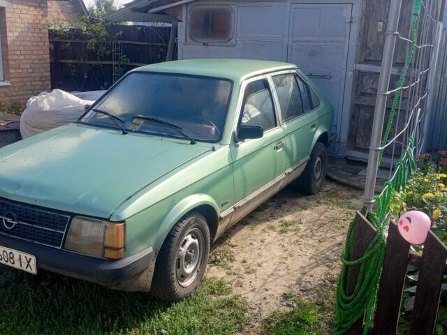 Зелений Опель Кадет, об'ємом двигуна 0 л та пробігом 500 тис. км за 481 $, фото 2 на Automoto.ua