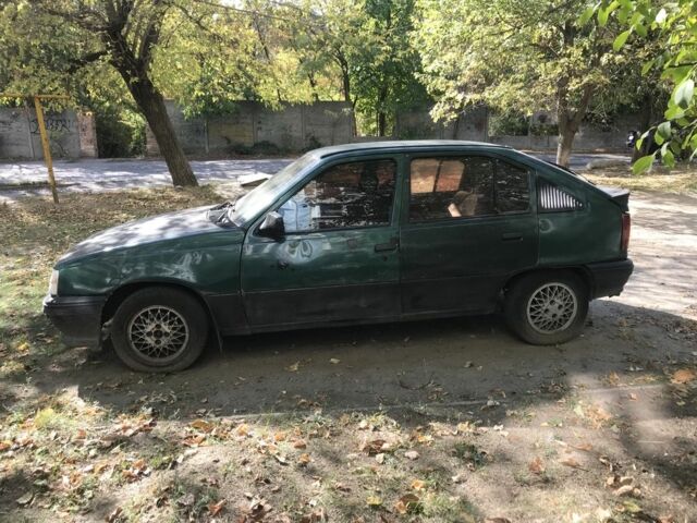 Зеленый Опель Кадет, объемом двигателя 1.3 л и пробегом 3 тыс. км за 400 $, фото 1 на Automoto.ua
