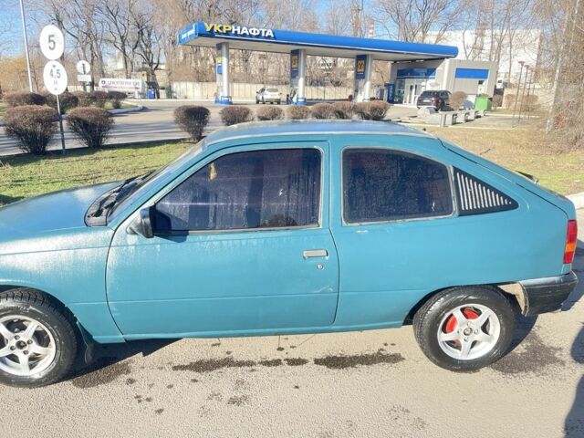 Зелений Опель Кадет, об'ємом двигуна 1.3 л та пробігом 460 тис. км за 505 $, фото 4 на Automoto.ua