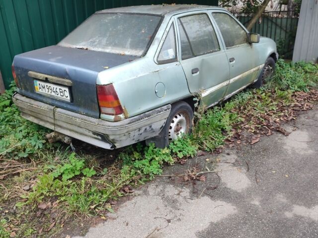 Зеленый Опель Кадет, объемом двигателя 0 л и пробегом 10 тыс. км за 239 $, фото 2 на Automoto.ua