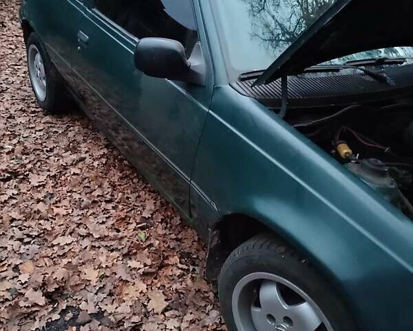 Зеленый Опель Кадет, объемом двигателя 1.6 л и пробегом 215 тыс. км за 800 $, фото 5 на Automoto.ua