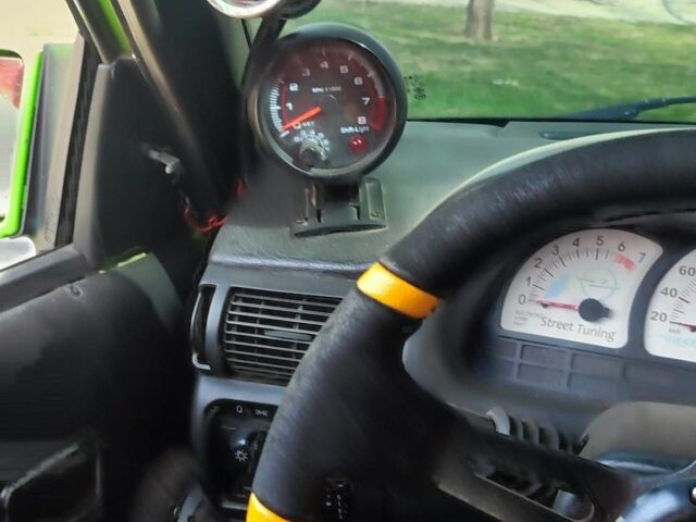 Зеленый Опель Кадет, объемом двигателя 2 л и пробегом 123 тыс. км за 2500 $, фото 6 на Automoto.ua