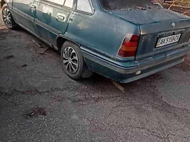 Зелений Опель Кадет, об'ємом двигуна 1.3 л та пробігом 33 тис. км за 310 $, фото 7 на Automoto.ua