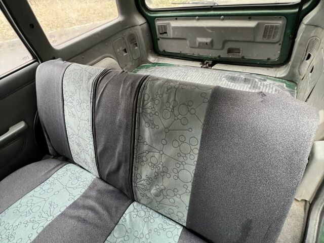 Зеленый Опель Кадет, объемом двигателя 1.6 л и пробегом 200 тыс. км за 1500 $, фото 4 на Automoto.ua