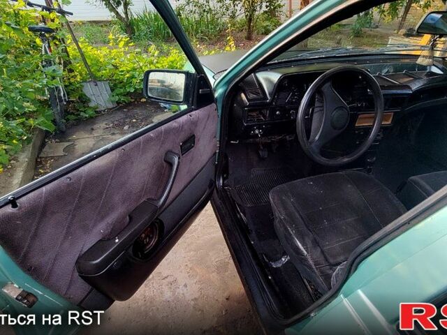 Зеленый Опель Кадет, объемом двигателя 1.4 л и пробегом 250 тыс. км за 1000 $, фото 8 на Automoto.ua