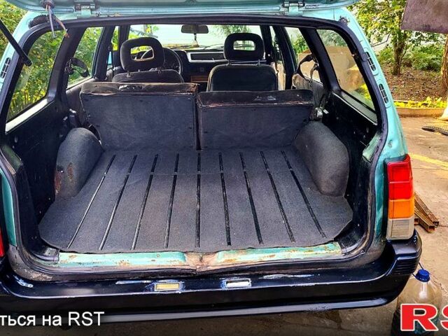 Зеленый Опель Кадет, объемом двигателя 1.4 л и пробегом 250 тыс. км за 1000 $, фото 5 на Automoto.ua