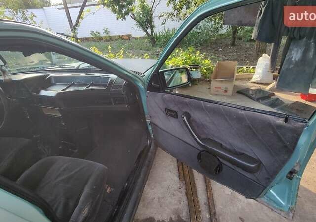Зеленый Опель Кадет, объемом двигателя 1.4 л и пробегом 300 тыс. км за 800 $, фото 10 на Automoto.ua