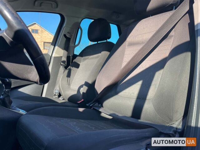 Білий Опель Меріва, об'ємом двигуна 1.3 л та пробігом 187 тис. км за 6600 $, фото 7 на Automoto.ua