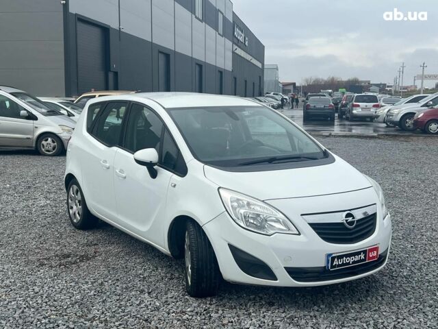 Білий Опель Меріва, об'ємом двигуна 1.7 л та пробігом 210 тис. км за 5590 $, фото 2 на Automoto.ua