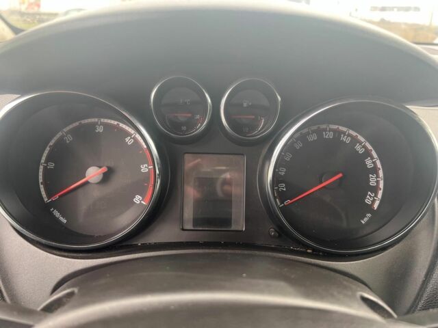 Білий Опель Меріва, об'ємом двигуна 1.7 л та пробігом 210 тис. км за 5590 $, фото 23 на Automoto.ua