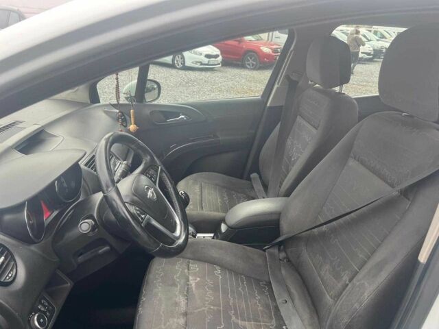 Белый Опель Мерива, объемом двигателя 1.7 л и пробегом 210 тыс. км за 5590 $, фото 21 на Automoto.ua