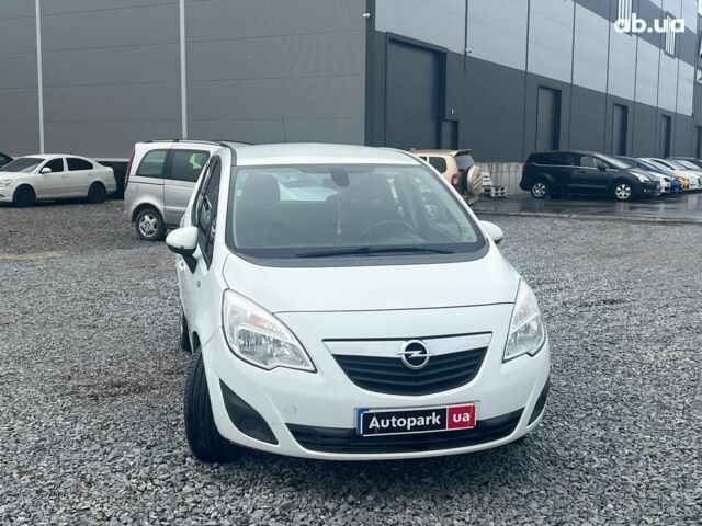 Білий Опель Меріва, об'ємом двигуна 1.7 л та пробігом 210 тис. км за 5590 $, фото 1 на Automoto.ua