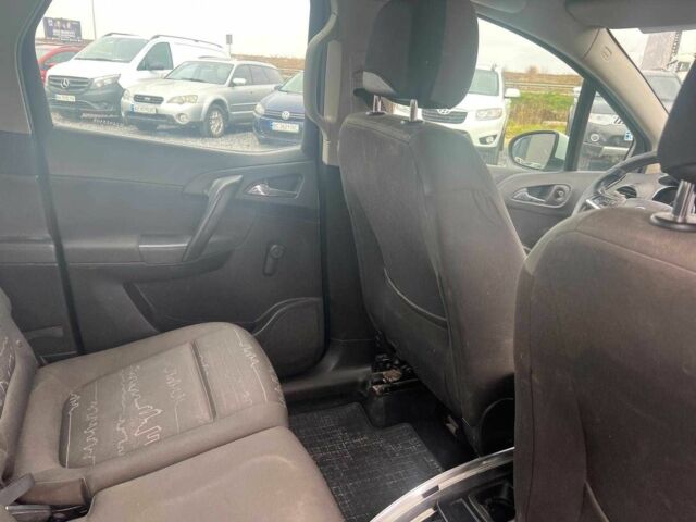 Белый Опель Мерива, объемом двигателя 1.7 л и пробегом 210 тыс. км за 5590 $, фото 17 на Automoto.ua