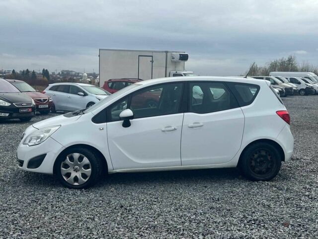 Білий Опель Меріва, об'ємом двигуна 1.7 л та пробігом 210 тис. км за 5000 $, фото 3 на Automoto.ua