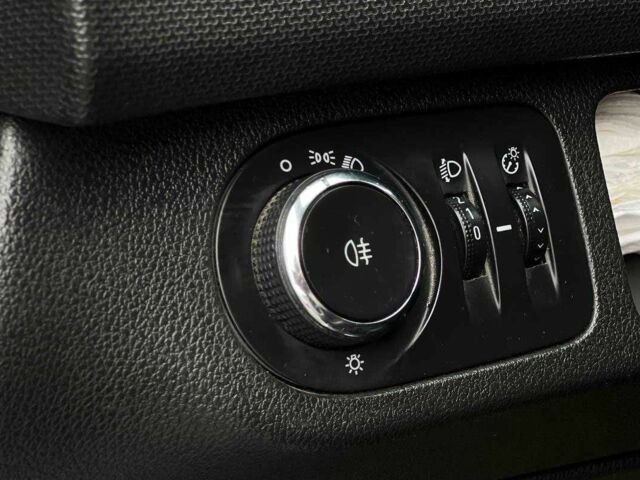 Білий Опель Меріва, об'ємом двигуна 1.6 л та пробігом 313 тис. км за 8300 $, фото 10 на Automoto.ua