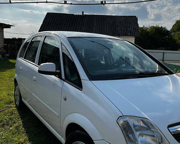 Білий Опель Меріва, об'ємом двигуна 1.6 л та пробігом 274 тис. км за 4500 $, фото 15 на Automoto.ua