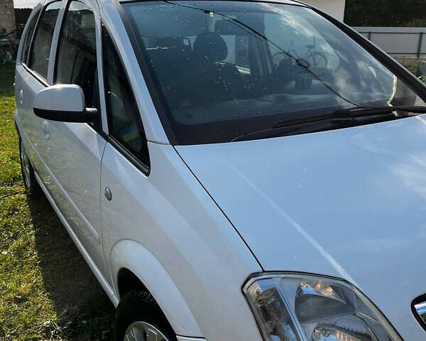 Білий Опель Меріва, об'ємом двигуна 1.6 л та пробігом 274 тис. км за 4500 $, фото 14 на Automoto.ua