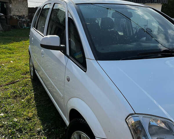 Білий Опель Меріва, об'ємом двигуна 1.6 л та пробігом 274 тис. км за 4500 $, фото 13 на Automoto.ua