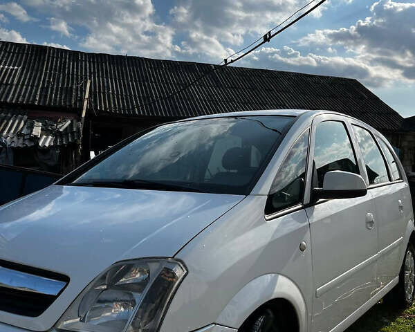 Білий Опель Меріва, об'ємом двигуна 1.6 л та пробігом 274 тис. км за 4500 $, фото 12 на Automoto.ua