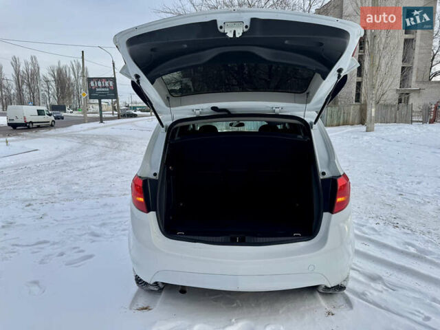 Білий Опель Меріва, об'ємом двигуна 1.25 л та пробігом 253 тис. км за 5499 $, фото 17 на Automoto.ua