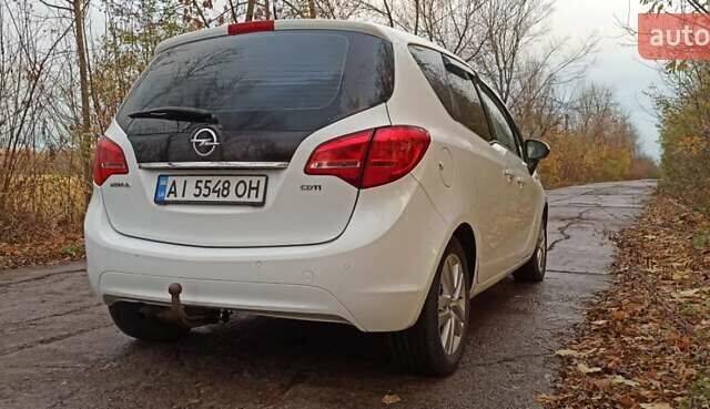 Белый Опель Мерива, объемом двигателя 1.69 л и пробегом 340 тыс. км за 6000 $, фото 5 на Automoto.ua