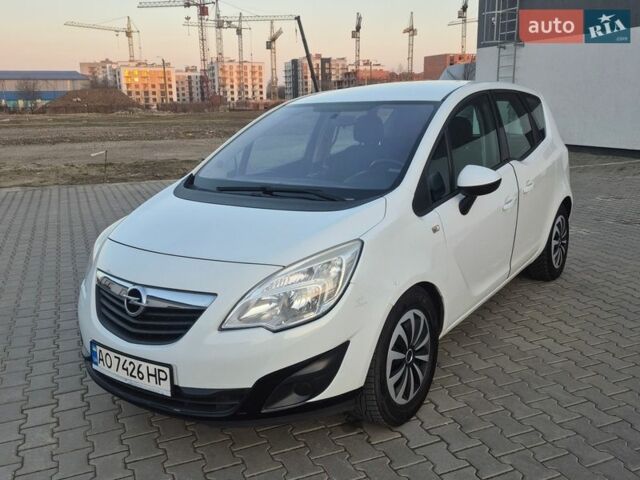 Білий Опель Меріва, об'ємом двигуна 1.4 л та пробігом 250 тис. км за 5100 $, фото 1 на Automoto.ua