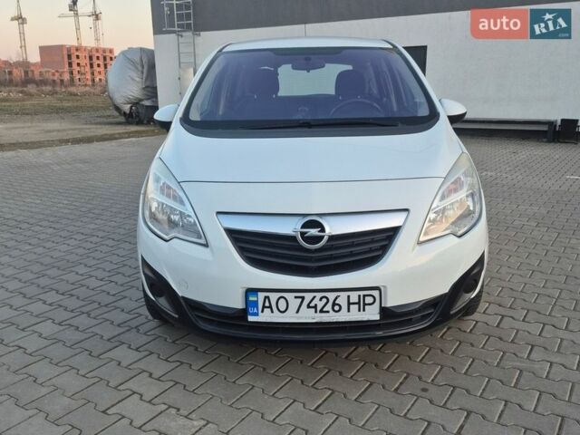 Білий Опель Меріва, об'ємом двигуна 1.4 л та пробігом 250 тис. км за 5100 $, фото 3 на Automoto.ua