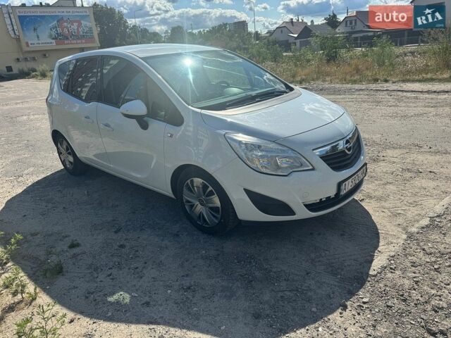 Білий Опель Меріва, об'ємом двигуна 1.2 л та пробігом 208 тис. км за 6500 $, фото 6 на Automoto.ua