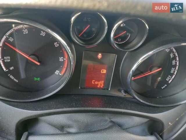 Білий Опель Меріва, об'ємом двигуна 1.3 л та пробігом 215 тис. км за 7500 $, фото 7 на Automoto.ua