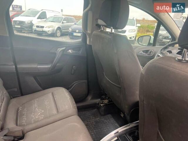 Білий Опель Меріва, об'ємом двигуна 1.7 л та пробігом 210 тис. км за 5590 $, фото 17 на Automoto.ua