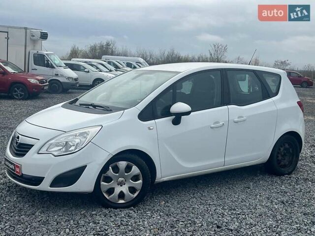 Білий Опель Меріва, об'ємом двигуна 1.7 л та пробігом 210 тис. км за 5590 $, фото 4 на Automoto.ua