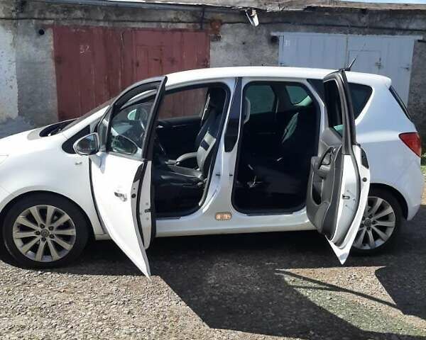 Білий Опель Меріва, об'ємом двигуна 1.4 л та пробігом 222 тис. км за 7700 $, фото 3 на Automoto.ua