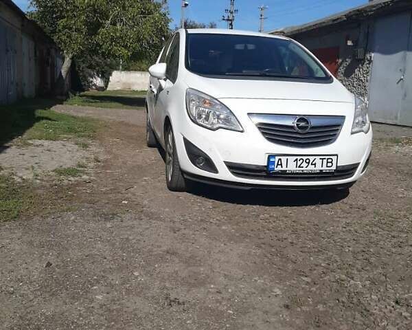 Білий Опель Меріва, об'ємом двигуна 1.4 л та пробігом 222 тис. км за 7700 $, фото 6 на Automoto.ua