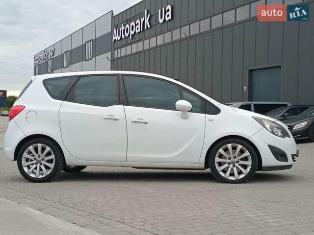 Білий Опель Меріва, об'ємом двигуна 1.7 л та пробігом 285 тис. км за 8390 $, фото 4 на Automoto.ua
