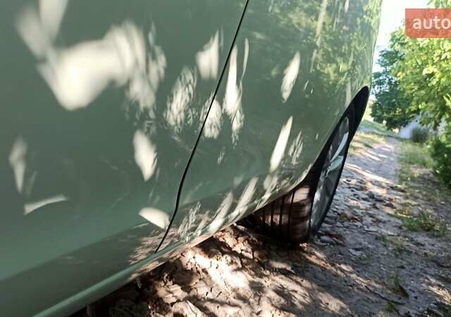 Белый Опель Мерива, объемом двигателя 1.36 л и пробегом 200 тыс. км за 8700 $, фото 19 на Automoto.ua