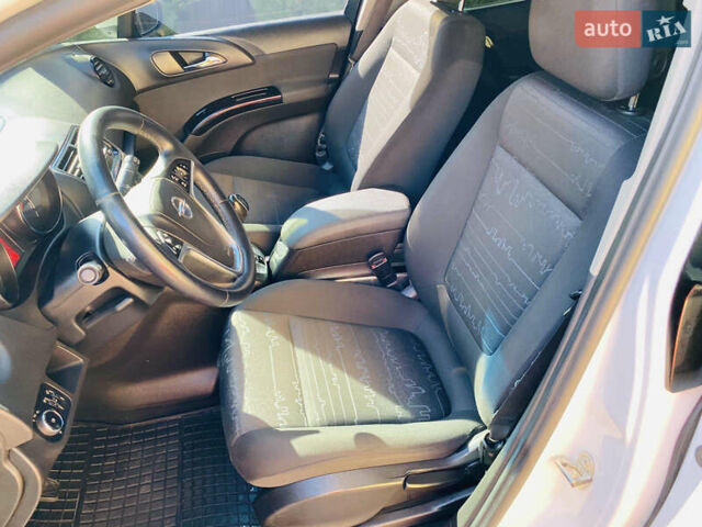 Опель Мерива 2013 в Харькове на Automoto.ua Белый Опель Мерива, объемом двигателя 1.69 л и пробегом 241 тыс. км за 6800 $, фото 45 на Automoto.ua