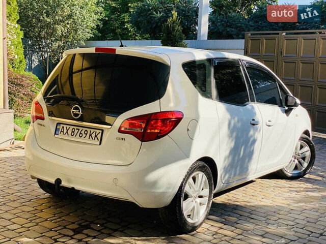 Опель Мерива 2013 в Харькове на Automoto.ua Белый Опель Мерива, объемом двигателя 1.69 л и пробегом 241 тыс. км за 6800 $, фото 23 на Automoto.ua