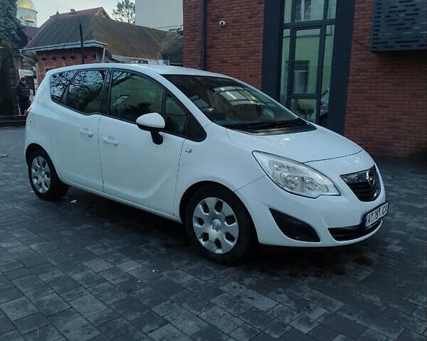 Білий Опель Меріва, об'ємом двигуна 1.25 л та пробігом 189 тис. км за 6800 $, фото 10 на Automoto.ua