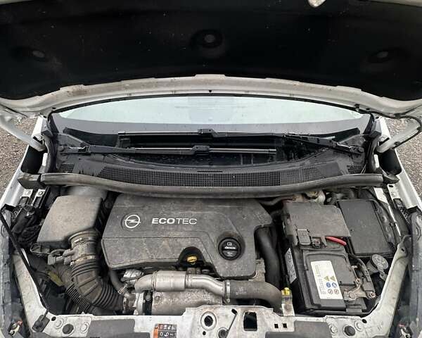 Опель Мерива 2014 в Буче на Automoto.ua Белый Опель Мерива, объемом двигателя 1.6 л и пробегом 189 тыс. км за 8999 $, фото 28 на Automoto.ua