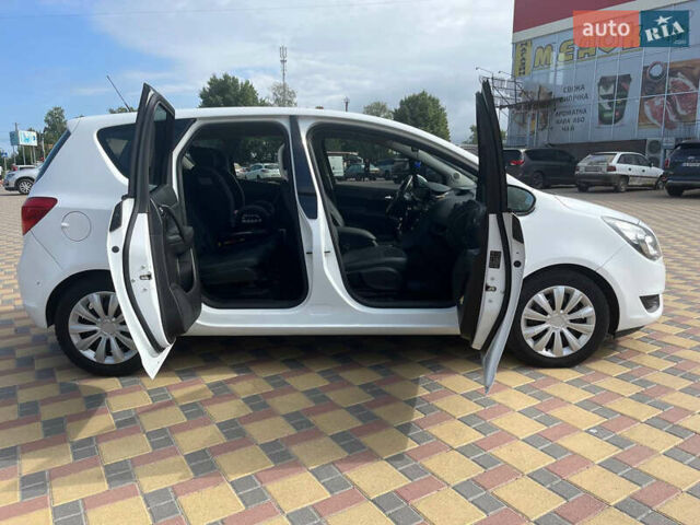 Білий Опель Меріва, об'ємом двигуна 1.6 л та пробігом 118 тис. км за 7900 $, фото 7 на Automoto.ua