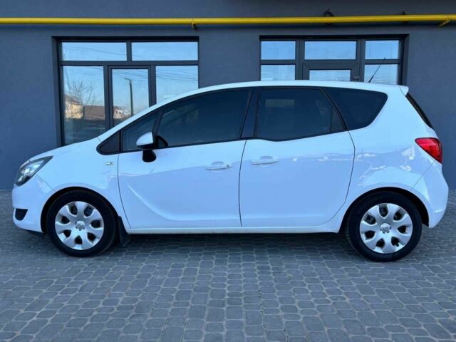 Белый Опель Мерива, объемом двигателя 1.6 л и пробегом 251 тыс. км за 7999 $, фото 16 на Automoto.ua