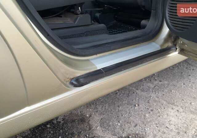 Бежевый Опель Мерива, объемом двигателя 1.6 л и пробегом 189 тыс. км за 5000 $, фото 9 на Automoto.ua